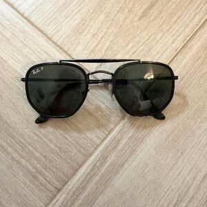 Ray-Ban Classic Black Sunglasses